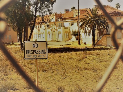 A.Sadeghipour.TheAbandoned1.jpg